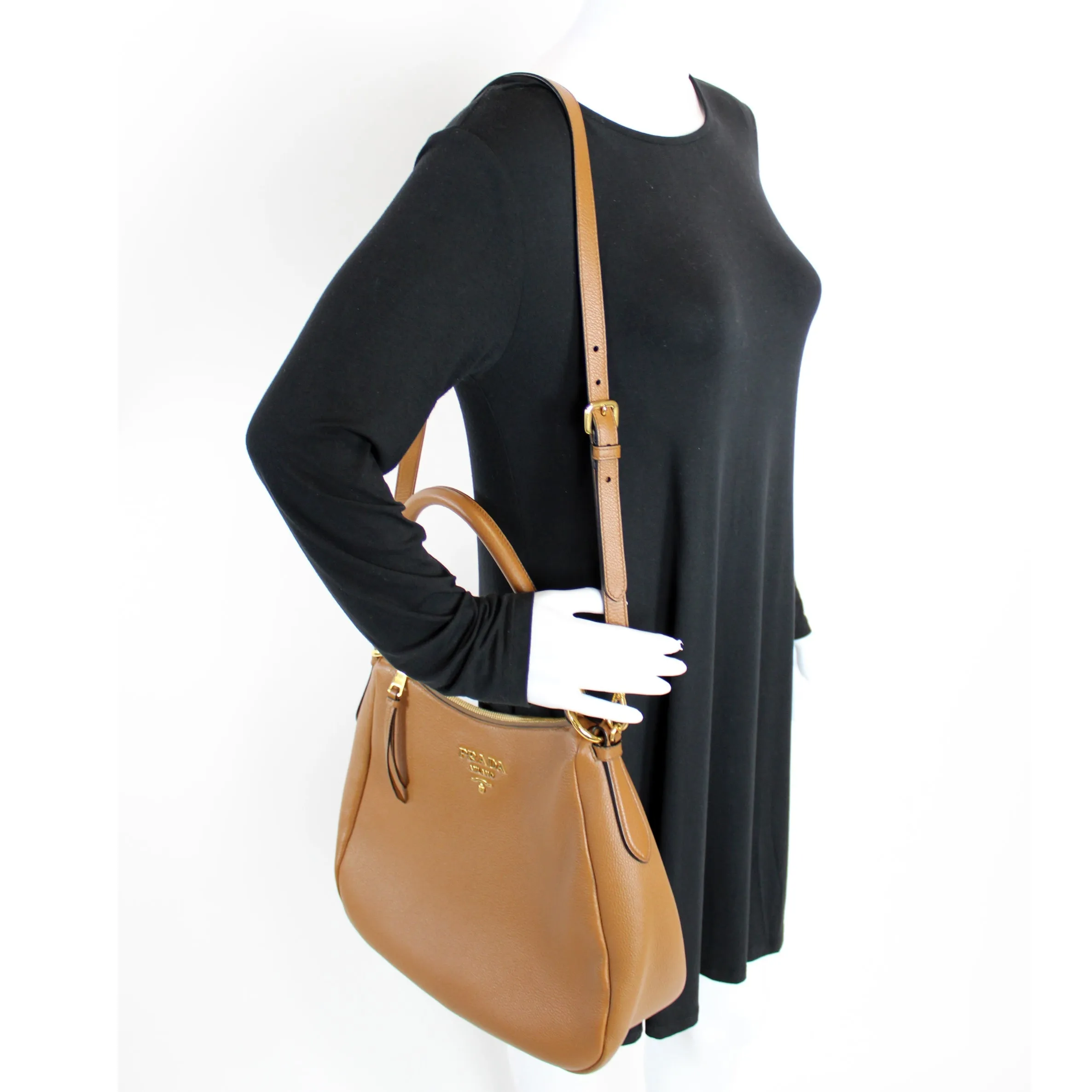 1BC089 Vitello Phenix Hobo