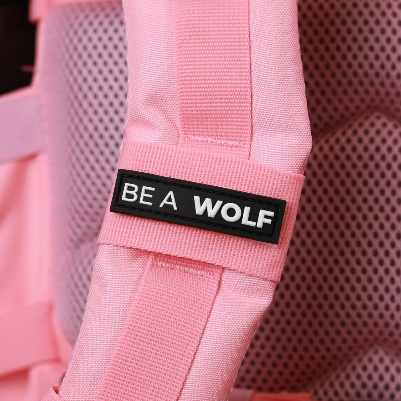 35L Backpack Knockout Pink