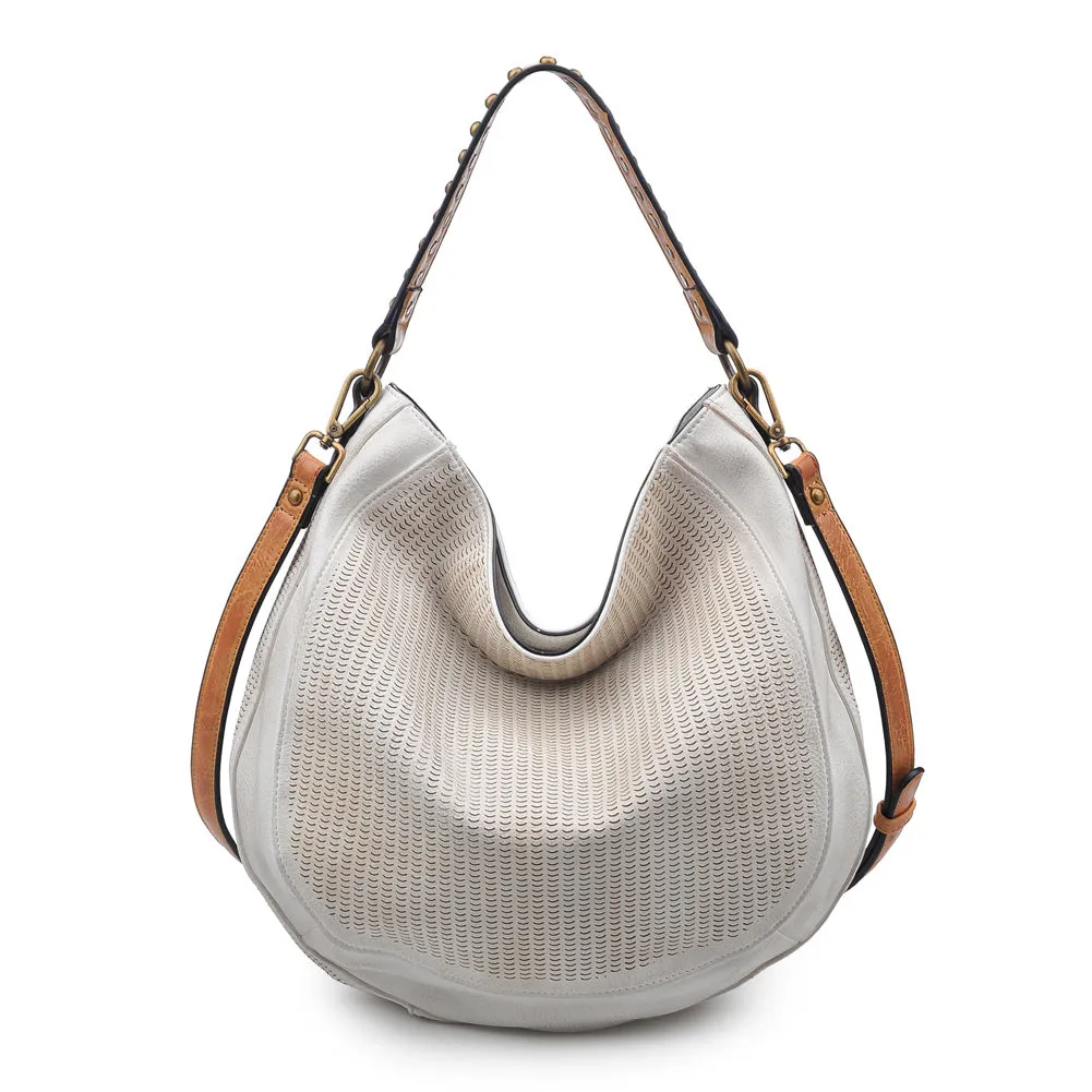 Alessandra Hobo