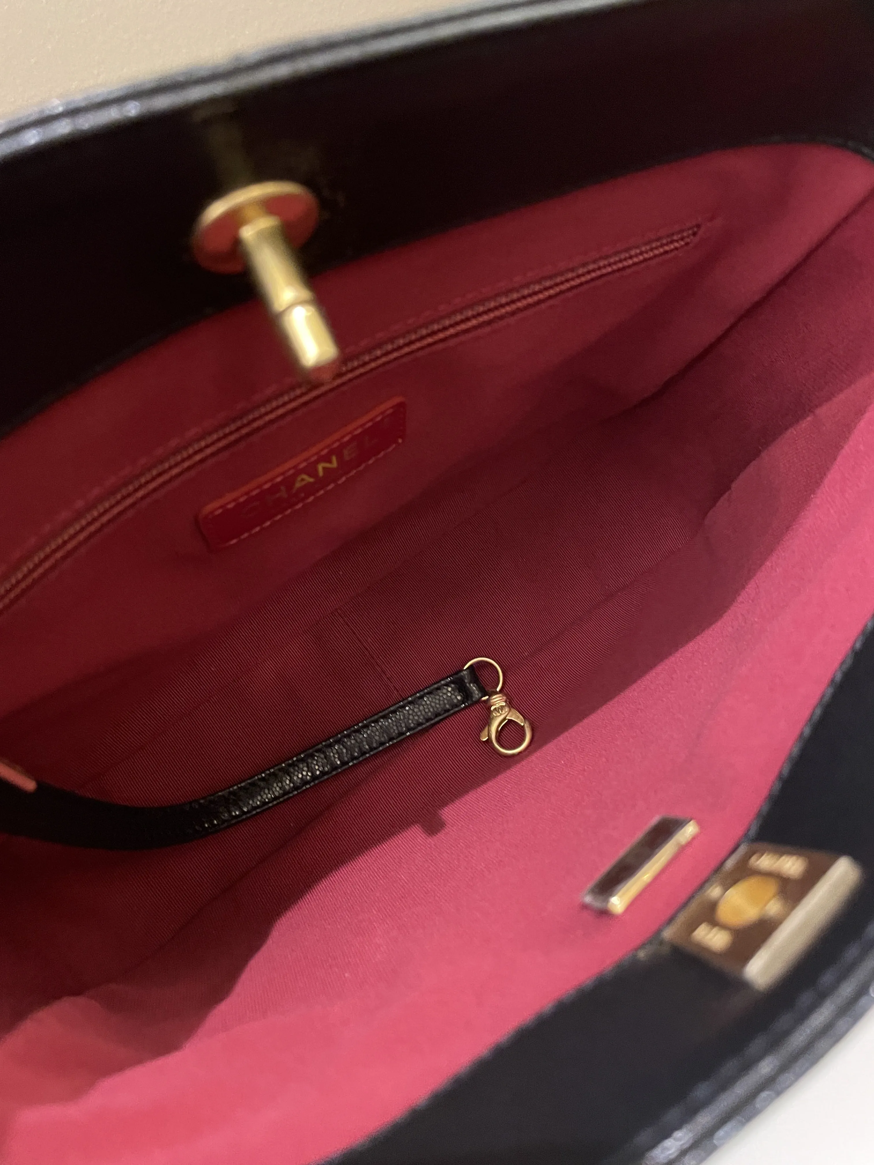 Chanel 22A Twist Your Button Hobo Bag Black Caviar