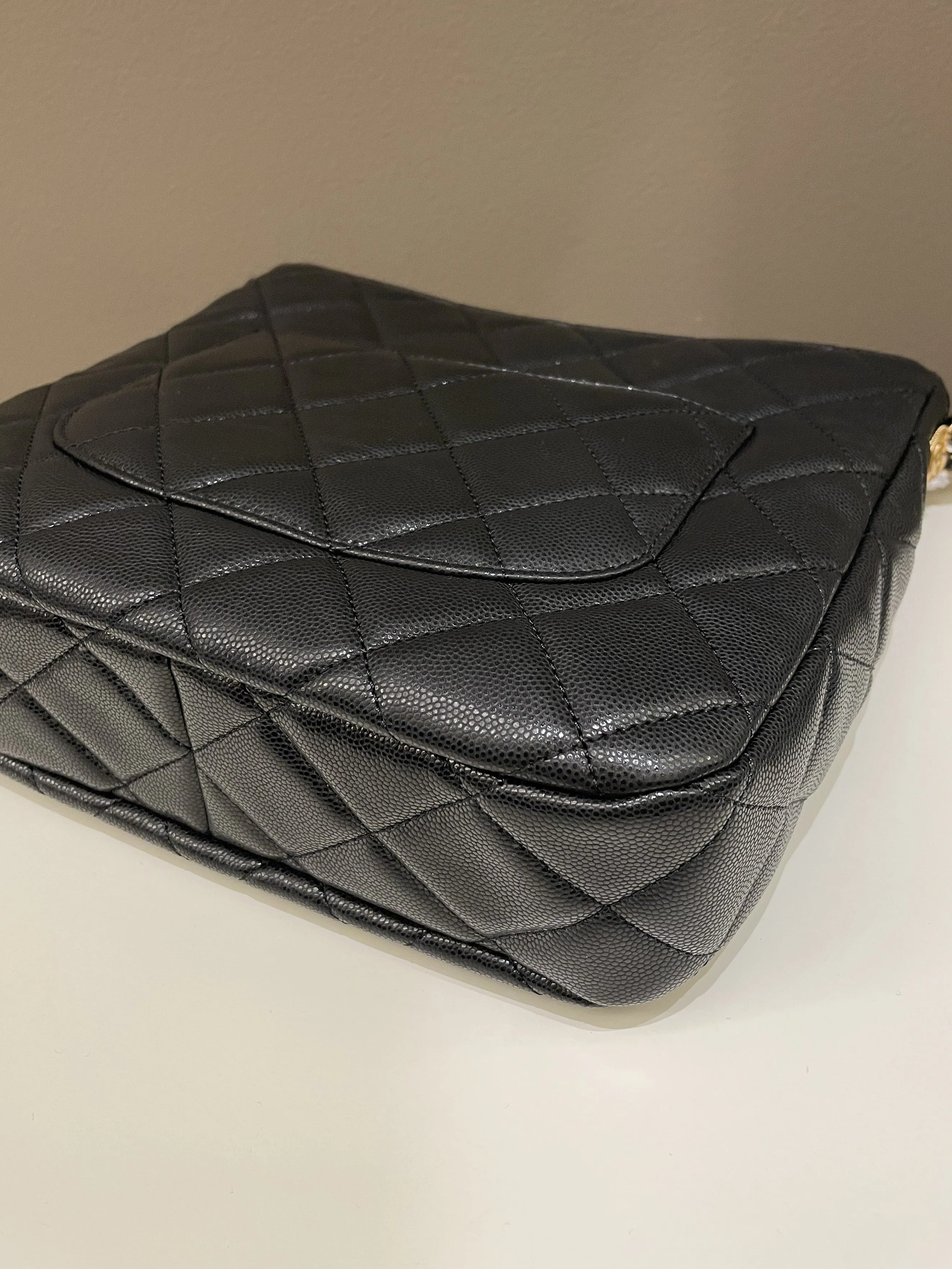 Chanel 22A Twist Your Button Hobo Bag Black Caviar