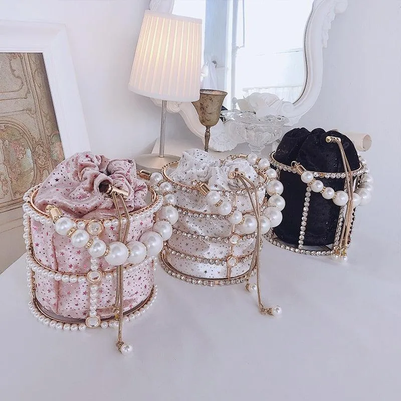 Hollow Out Pearl Bucket Evening Bag Women 2019 Luxury Designer Korean Handmade Alloy Metallic Clutch Bag Ladies Shoulder Bags