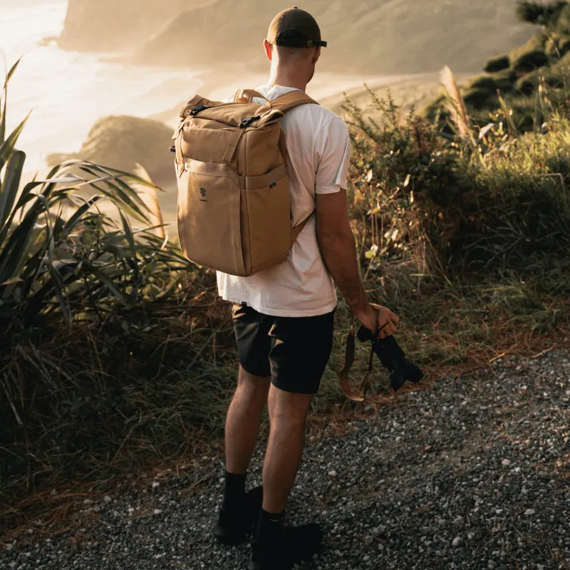 Langly Weekender Backpack With Camera Cube - Sand