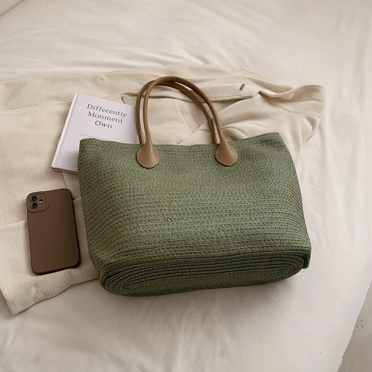 Large Natural Beach Straw Tote Bag With Leather Stripe -Showtown