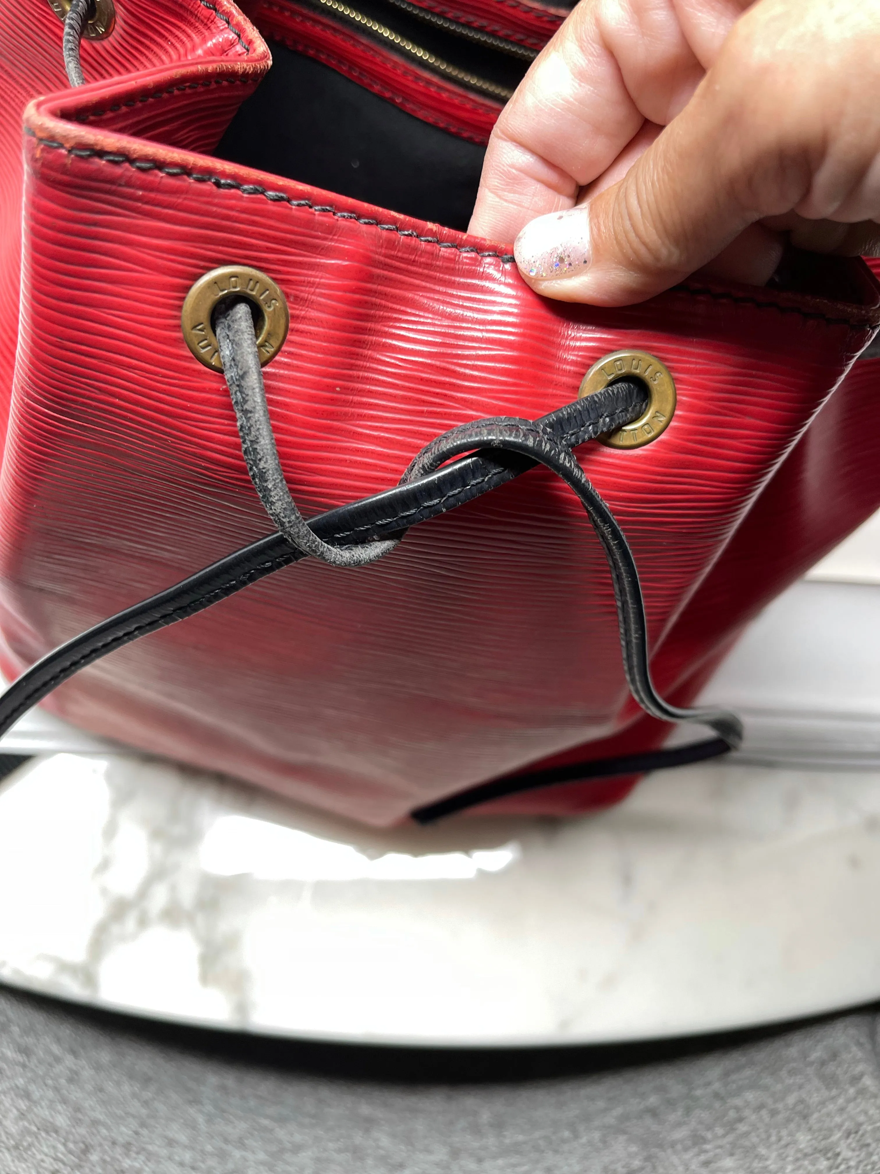 Louis Vuitton Epi Leather Noe Bucket Bag!
