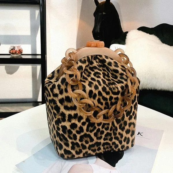 New Fashion Bucket Box Messenger With Acrylic Chains