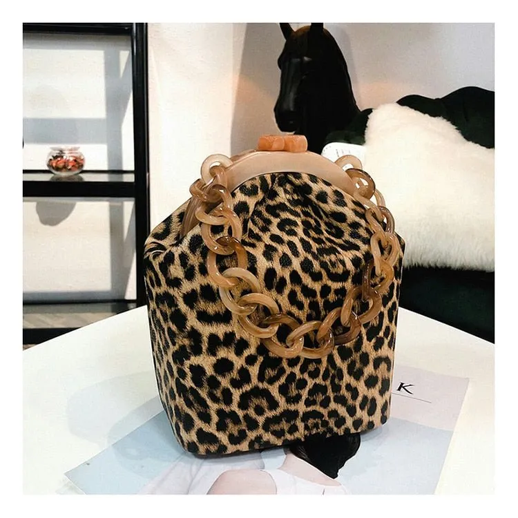 New Fashion Bucket Box Messenger With Acrylic Chains