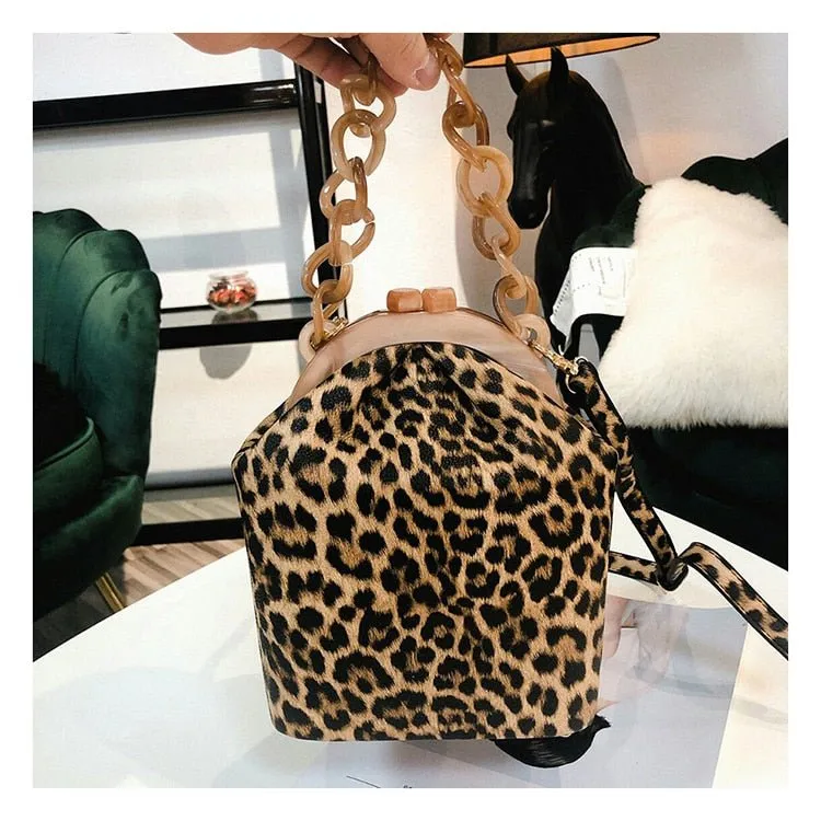 New Fashion Bucket Box Messenger With Acrylic Chains