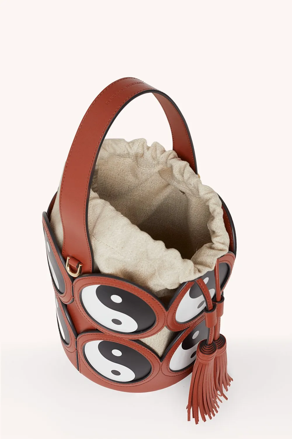 Yin Yang Bucket
